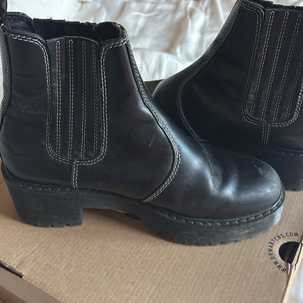 Dr. Martens Rometty Contrastitch - Picture 5 of 7